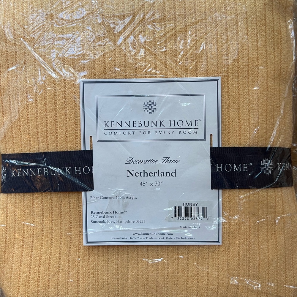 Kennebunk Bedford Cottage Home Decorative Throw Yellow